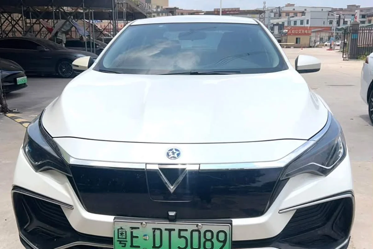 Venucia D60 EV