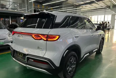 BYD Yuan Up 401 Active Edition