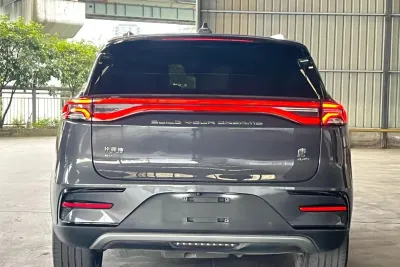 BYD Tang EV