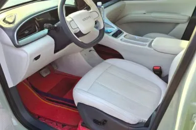 Geely EX2