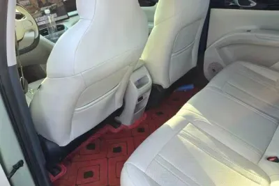 Geely EX2