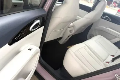 Geely EX2