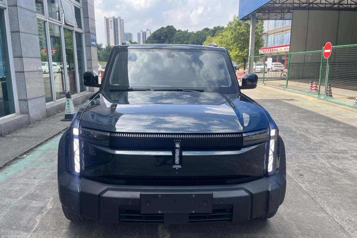 Chery iCAR 03
