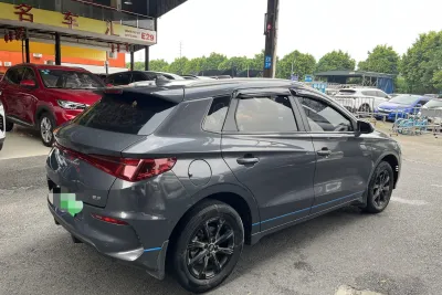 BYD e2 Luxury Edition
