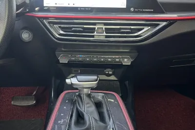 Changan Oshan X5 1.5T DCT Premium Edition