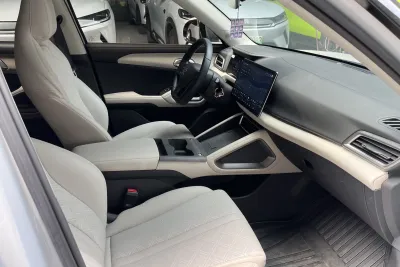 BYD Yuan UP 401 Vitality Edition