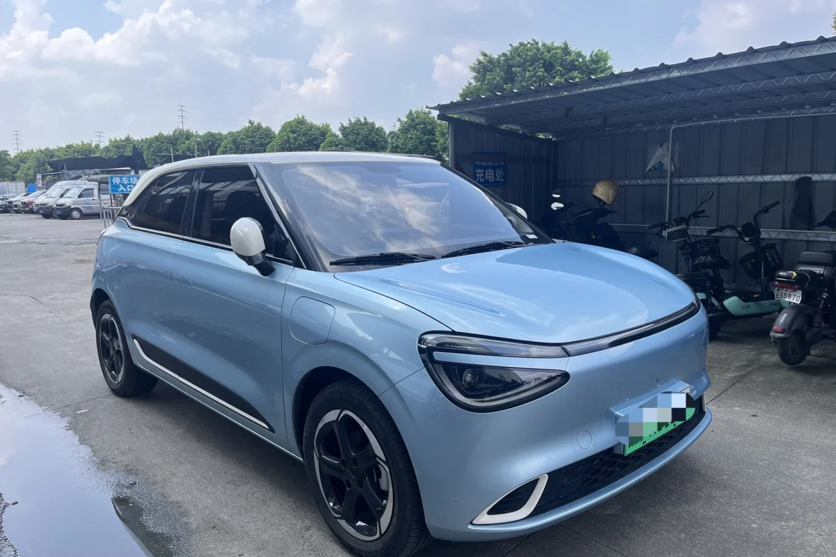 Dongfeng Nano 01